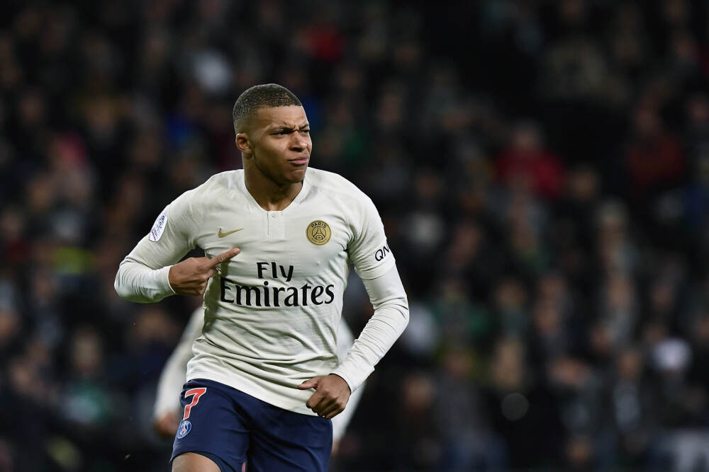 新雷能：董事、副总经理刘志宇拟减持不超40万股公司股份